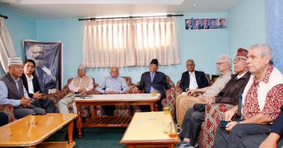  पेरिसडाँडामा पाँच कम्युनिस्ट पार्टीका शीर्ष नेताको बैठक, के-के भयो छलफल ? 